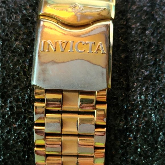 Invicta Reserve Women's Bolt Zeus Gold Tone Chrono Watch & Divers Case - Picture 5 of 11